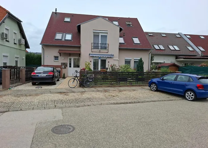 Soproniutas Centroom *